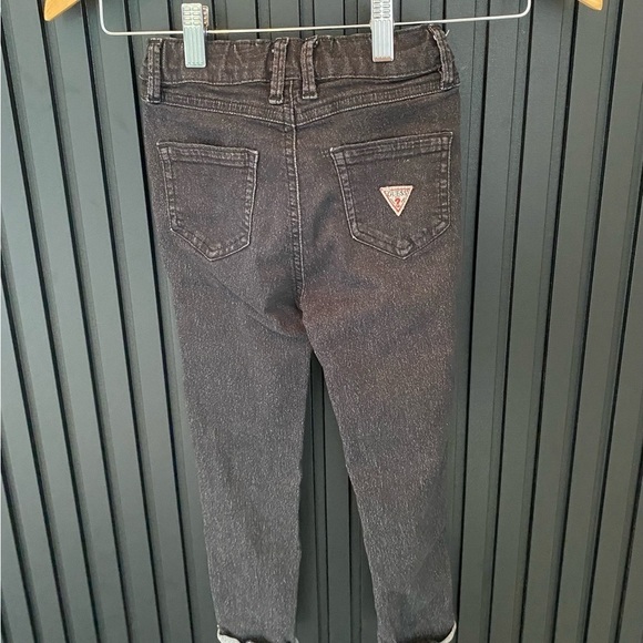 Kids Guess stretch skinny jeans - Picture 2 of 6